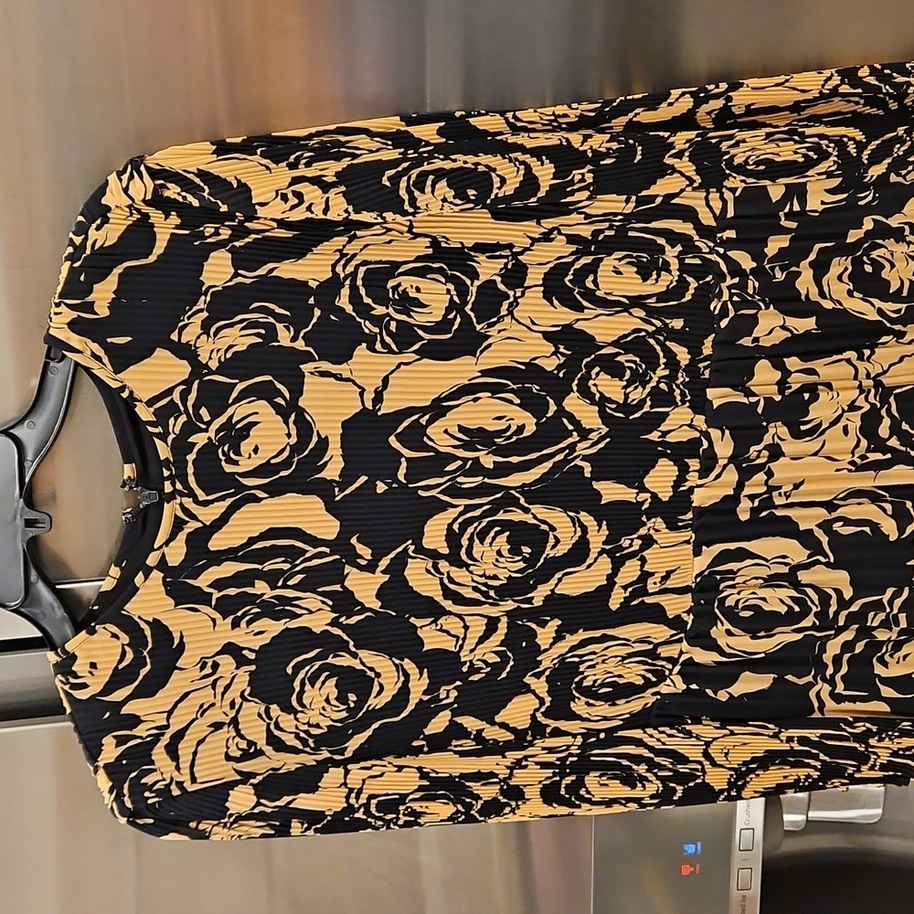 💕CHICO'S BLACK LABEL💕 Tiered Pleated Dress Abstract Floral Neutral Combo NWOT - Picture 6 of 11